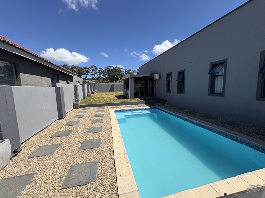 4 Bedroom Property for Sale in Darling Western Cape